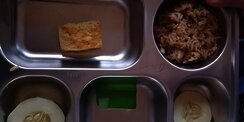 Penampakan Makan Bergizi Gratis Sebelum dan Sesudah Viral di SMPN 3 Jayapura