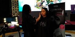 Tips Makeup Flawless dari Make Over di Campus Beauty Fair