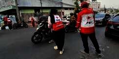 PMI Salurkan 1 Juta Masker untuk Warga Terdampak Erupsi Gunung Anak Krakatau