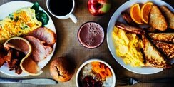 Sarapan Sebaiknya Protein atau Karbohidrat? Ahli Gizi Ungkap Pilihan yang Lebih Tepat