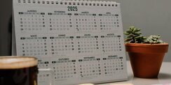 Bukan 2026, Negara-Negara Ini Masih Menggunakan Kalender dengan Tahun yang Berbeda