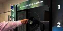 Mengenal Reverse Vending Machine, Inovasi Daur Ulang Botol Plastik