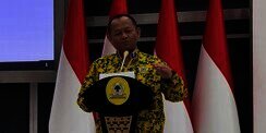 Sarmuji, dari Kapal Jeanita Berlabuh di Kursi Menteri