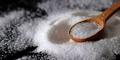 10 Pengganti Garam yang Bisa Membantu Menurunkan Tekanan Darah