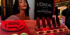 Tahan hingga 16 Jam, L&rsquo;Or&eacute;al Paris Infaillible Hadirkan 11 Shade Lipstik Baru