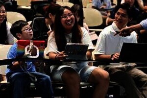 Girangnya Bocah 7 Tahun Bisa Kuliah Kimia di Nanyang Technological University   