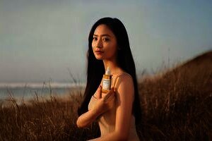 Temukan Ketenangan dalam Sentuhan Alam, Pesan SKIN1004 Lewat Kolaborasi Bersama Natasha Wilona