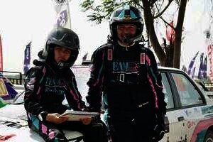 Respons Rifat Sungkar Saat Putranya Lakukan Kesalahan di Sirkuit Bikin Haru Warganet   