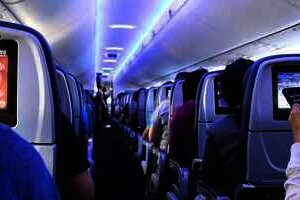 Libur Natal dan Tahun Baru, Tiket Pesawat, Kapal, dan Kereta Api Diskon Hingga 30%