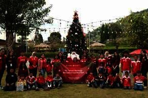 Merayakan 50 Tahun dengan Makna, Kartika Sari Berbagi Kebahagiaan Natal Bersama Anak-anak SOS