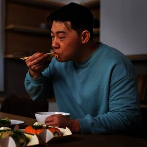 Influencer Fitness Meninggal Dunia Setelah Konsumsi 10.000 Kalori per Hari