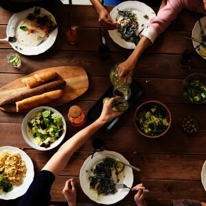 8 Kombinasi Makanan yang Bisa Membantu Tubuh Menyerap Lebih Banyak Nutrisi