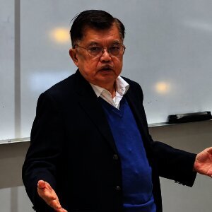 JK di NIU: Transisi Energi Hijau Tak Mudah, Butuh Koloborasi Pemerintah dan Dunia Usaha