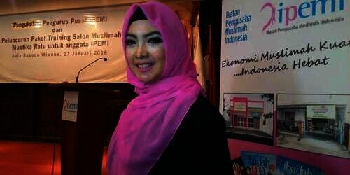 Zikir, Cara Jitu Inggrid Kansil Atasi Stres Zikir, Cara Jitu Inggrid Kansil Atasi Stres