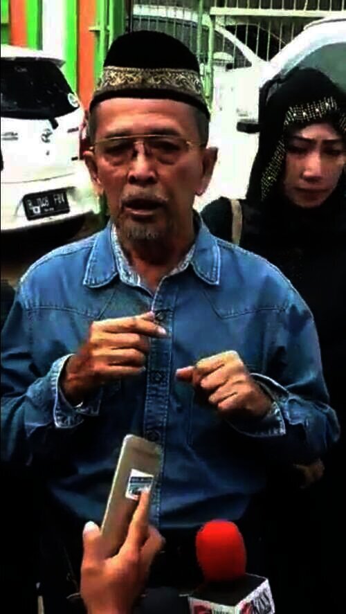 Ayah Yana Zein