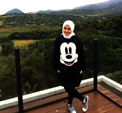 Intan Nuraini Intan Nuraini