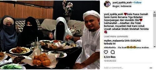 ustaz Arifin Ilham dan istri