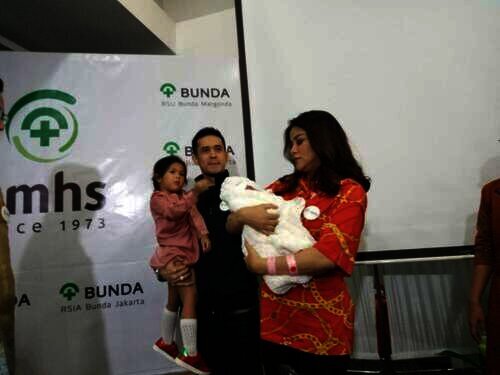 olla ramlan dan suami