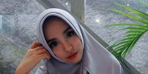 Pesona Salmafina Sunan, Dipuji Mirip Barbie Berhiijab