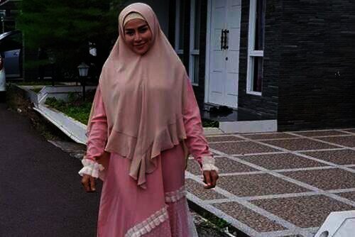 Mengejutkan! Tarif Endorse Cinta Penelope Setelah Berhijab