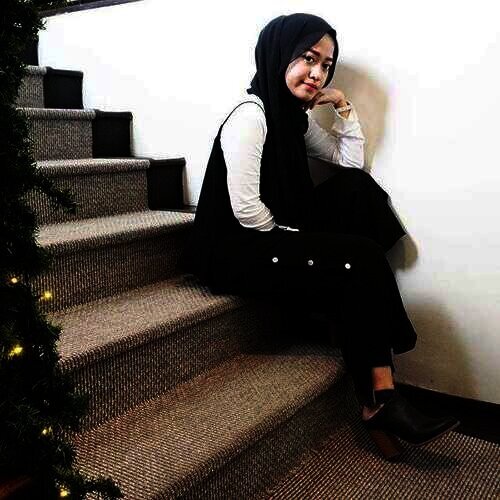 Instagram.com/cyndiadissa Instagram.com/cyndiadissa