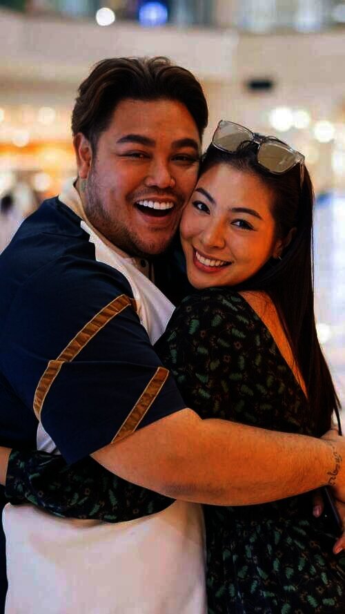 Ivan Gunawan Dekat Dengan Wanita Thailand, Gimmick?