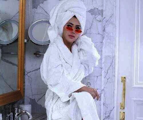 Syahrini fashion Syahrini fashion