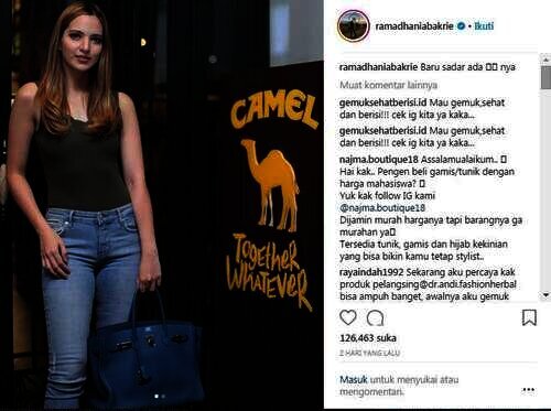 Tas Nia Ramadhani Bakri ternyata mahal banget.