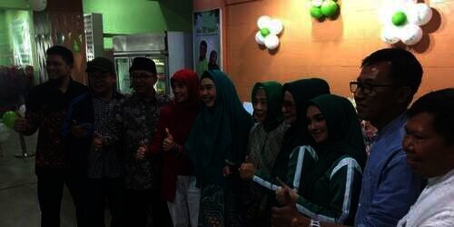 Oki setiana Dewi