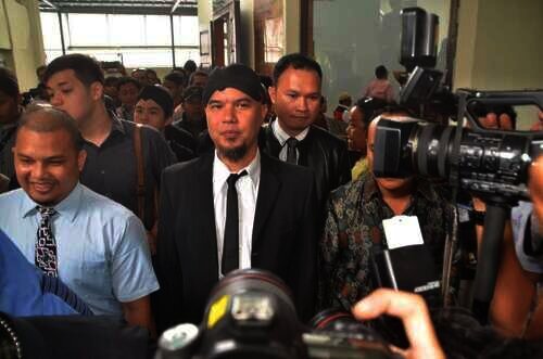 ahmad dhani pada sidang putusan