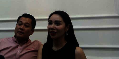 Menikah di Selandia Baru, Femmy Permatasari Bawa Dua Gaun Pengantin Menikah di Selandia Baru, Femmy Permatasari Bawa Dua Gaun Pengantin