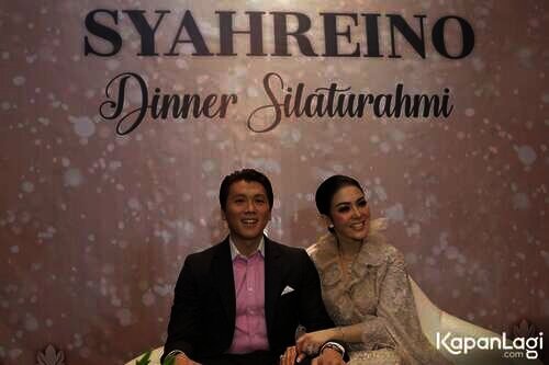 Syahrini dan Reino Barack
