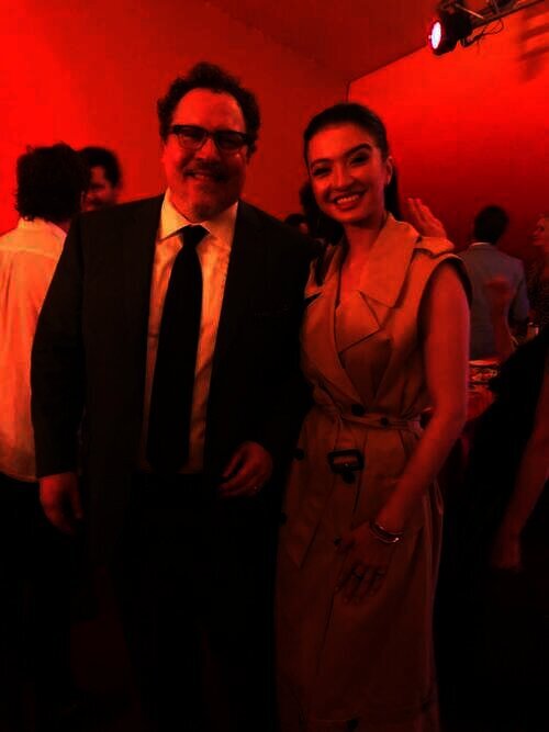 Raline Shah Hadiri Premiere The Lion King