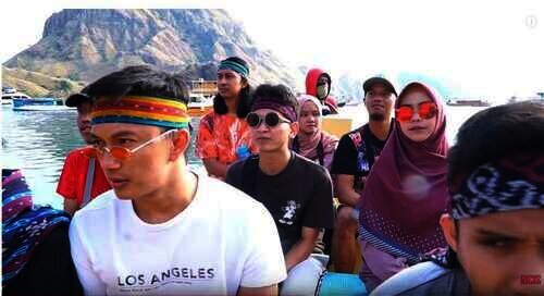 ricis liburan bersama tim