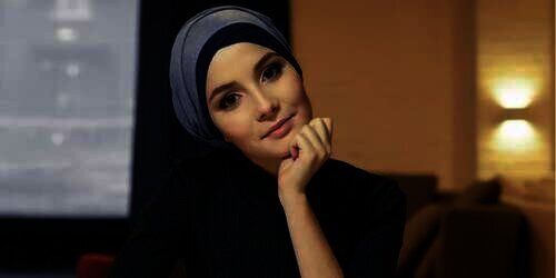 Ilustrasi Hijab Cantik
