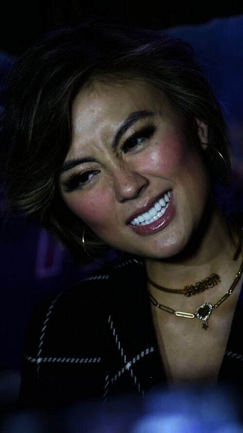 Penampilan Polos Agnez Mo Bikin Riuh