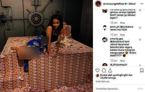 unggahan vanessa angel
