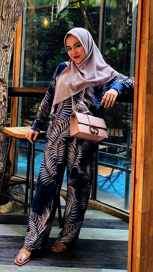 medina zein