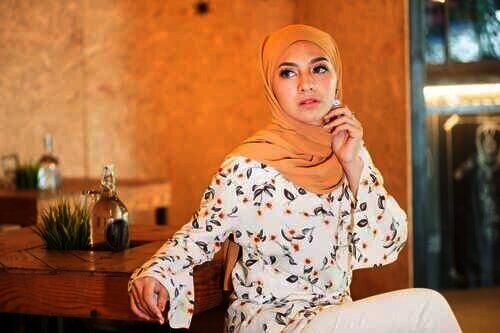 Ilustrasi hijaber cantik