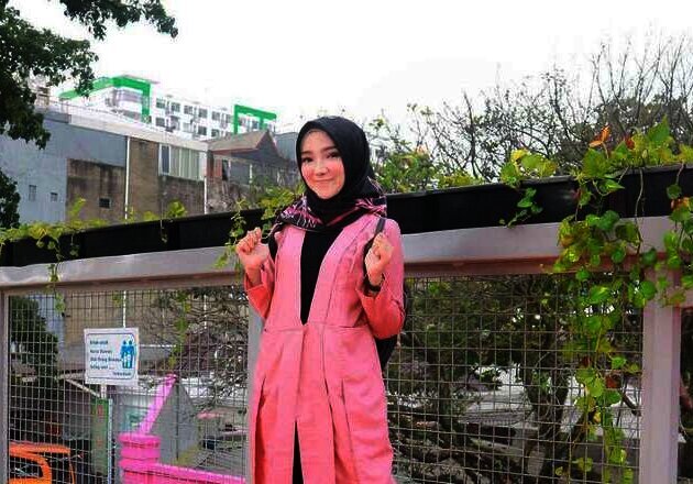 3 Cara Pakai Jilbab untuk Hijaber yang Baru Belajar