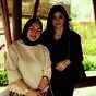 Foto Jadul Hilda Vitria Khan Jadi Sorotan