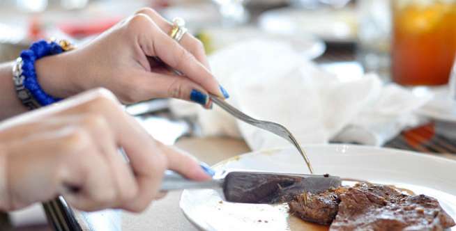 1. Pencicip Makanan