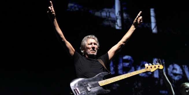 Roger Waters - We Shall Overcome