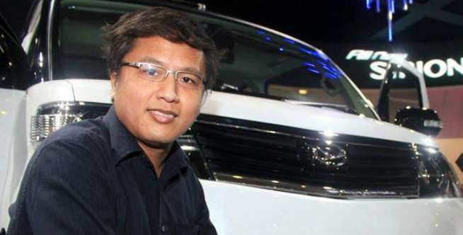 Mark Widjaja, Lulusan ITS Maestro Agya-Ayla