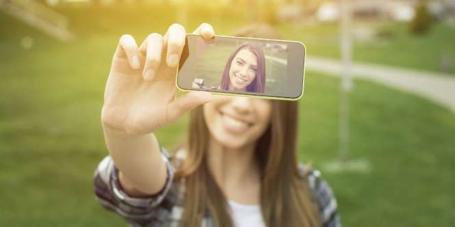 Bahaya! Jangan Seflie Saat Gerhana Matahari