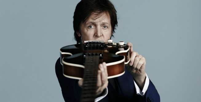 5. Paul McCartney Meninggal
