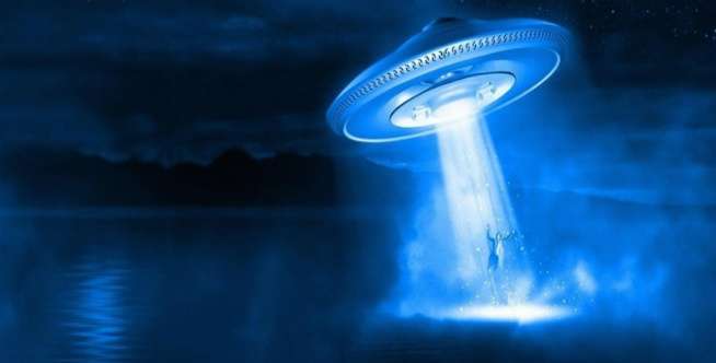 4. UFO atau Penculikan oleh Alien