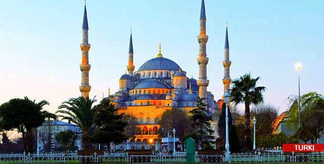 Umroh Plus Turki