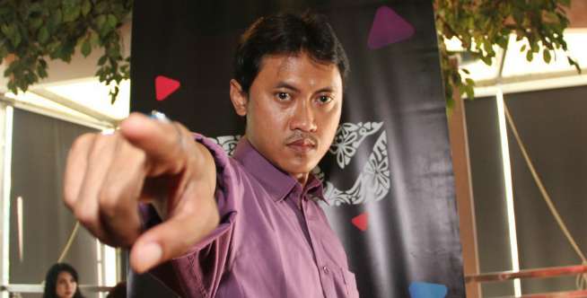 Demi Tuhan! Arya Wiguna
