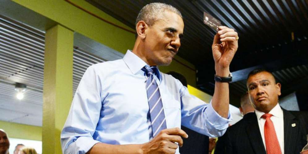 Kartu Kredit Obama Ditolak Restoran